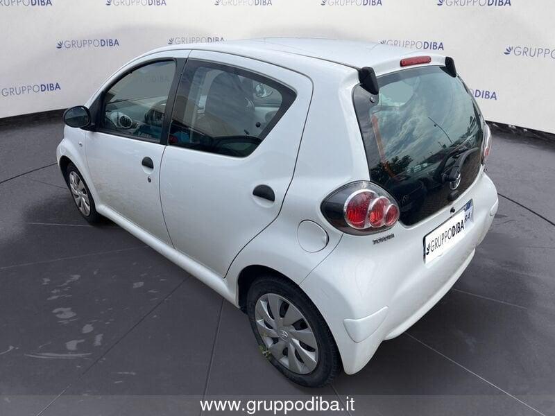 Toyota Aygo I 2012 5p 1.0 Active connect