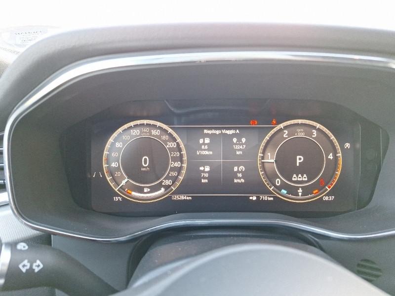 JAGUAR XF 2.0D MHEV 204 CV R-DYNAMIC S AUTO 4 PORTE BERLINA
