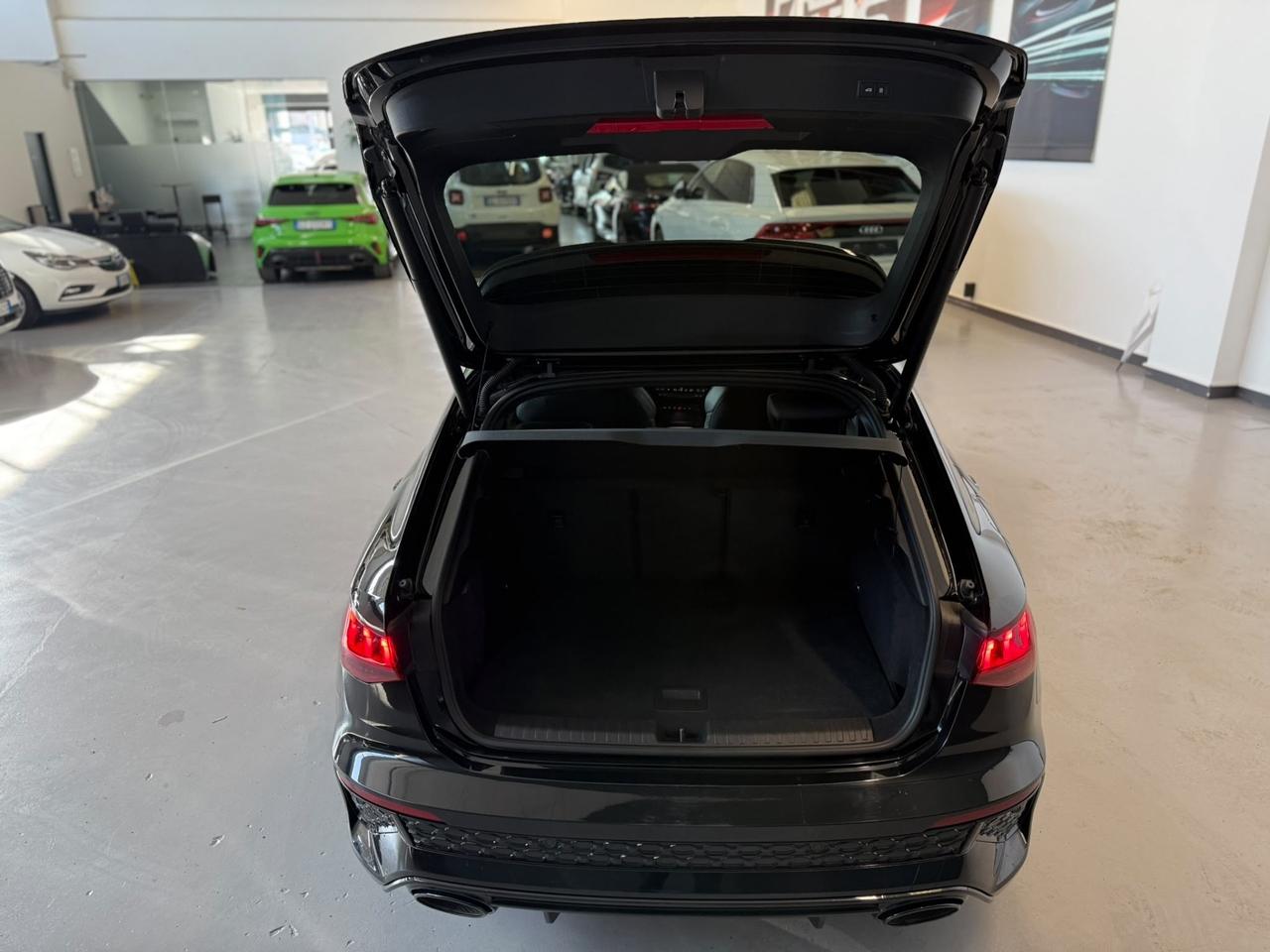 Audi A3 RS 3 SPB TFSI quattro S tronic