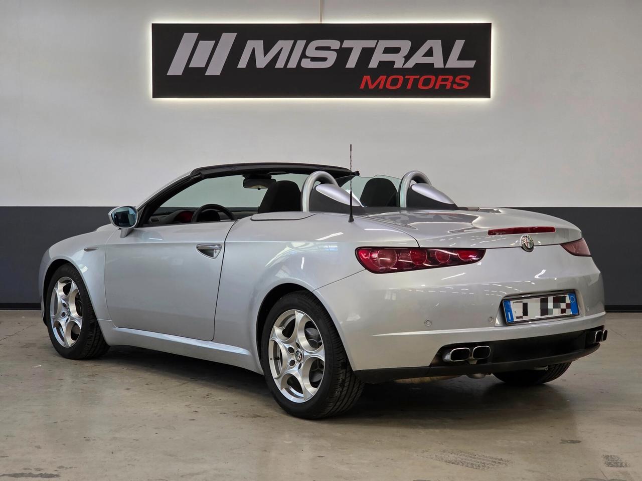 Alfa Romeo Spider 2.2 JTS 6500 KM !!!