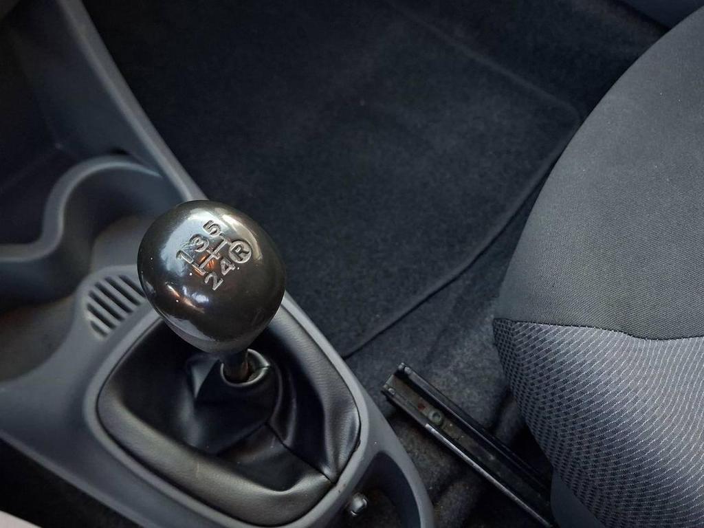 Toyota Aygo 3 Porte 1.0 VVT-i Sol