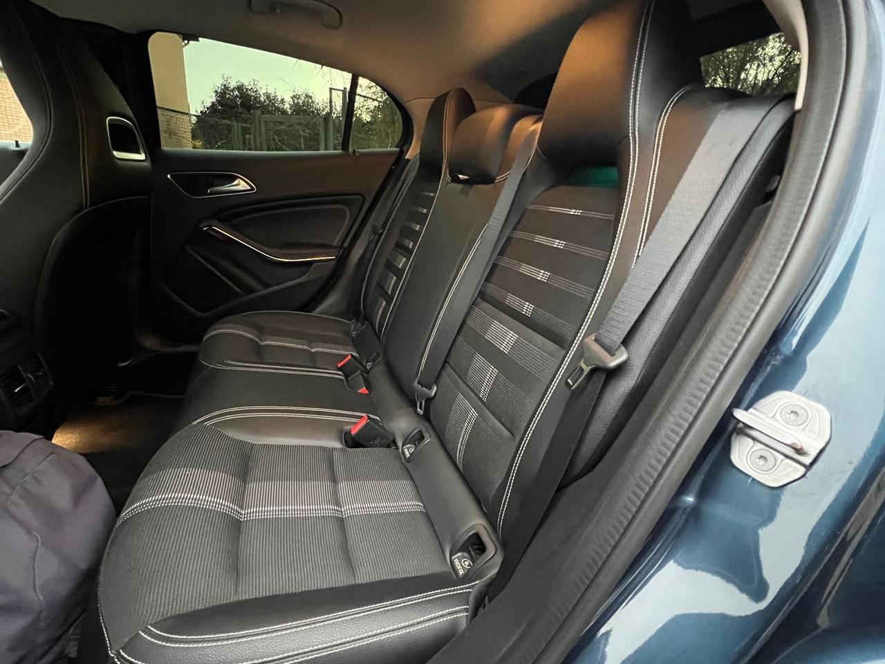 Mercedes-Benz GLA 180 CDI Sport Plus GLA 180 #7898