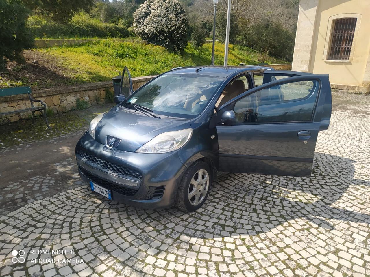 Peugeot 107 1.4 HDi 5p. Sweet Years