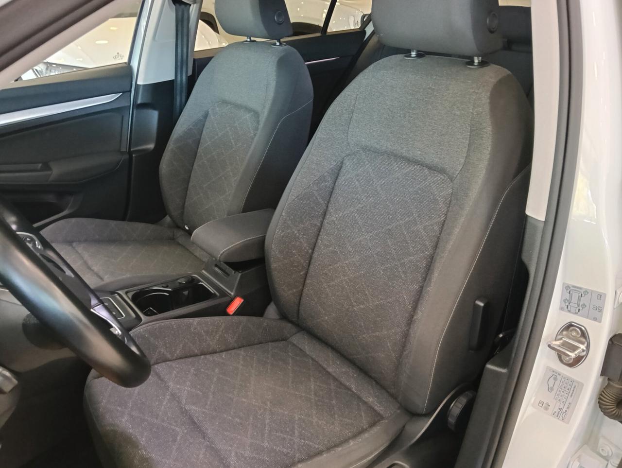 Volkswagen Golf 2.0 TDI 115 CV SCR Life