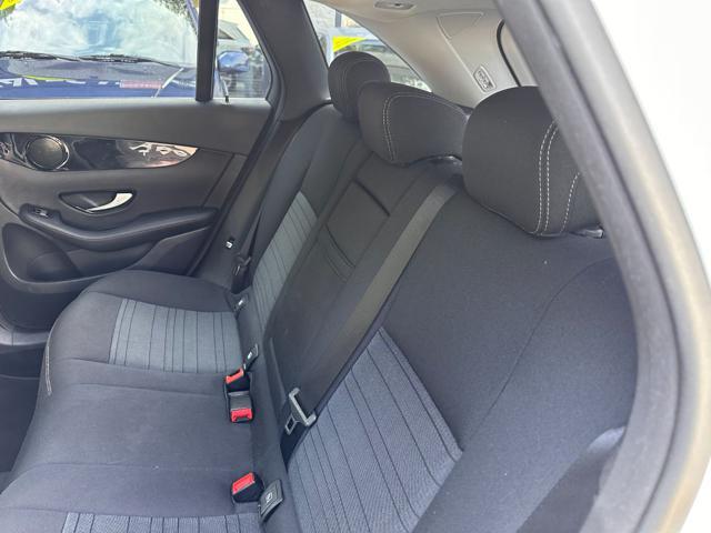 MERCEDES-BENZ GLC 220 d 4 Matic Sport