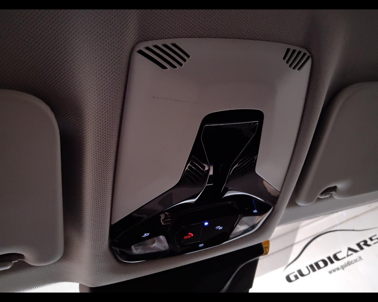 BMW X1 U11 - X1 sdrive18d X-Line auto