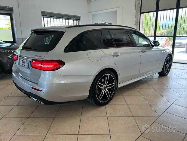 MERCEDES-BENZ E 220 d S.W. 4Matic Auto Premium