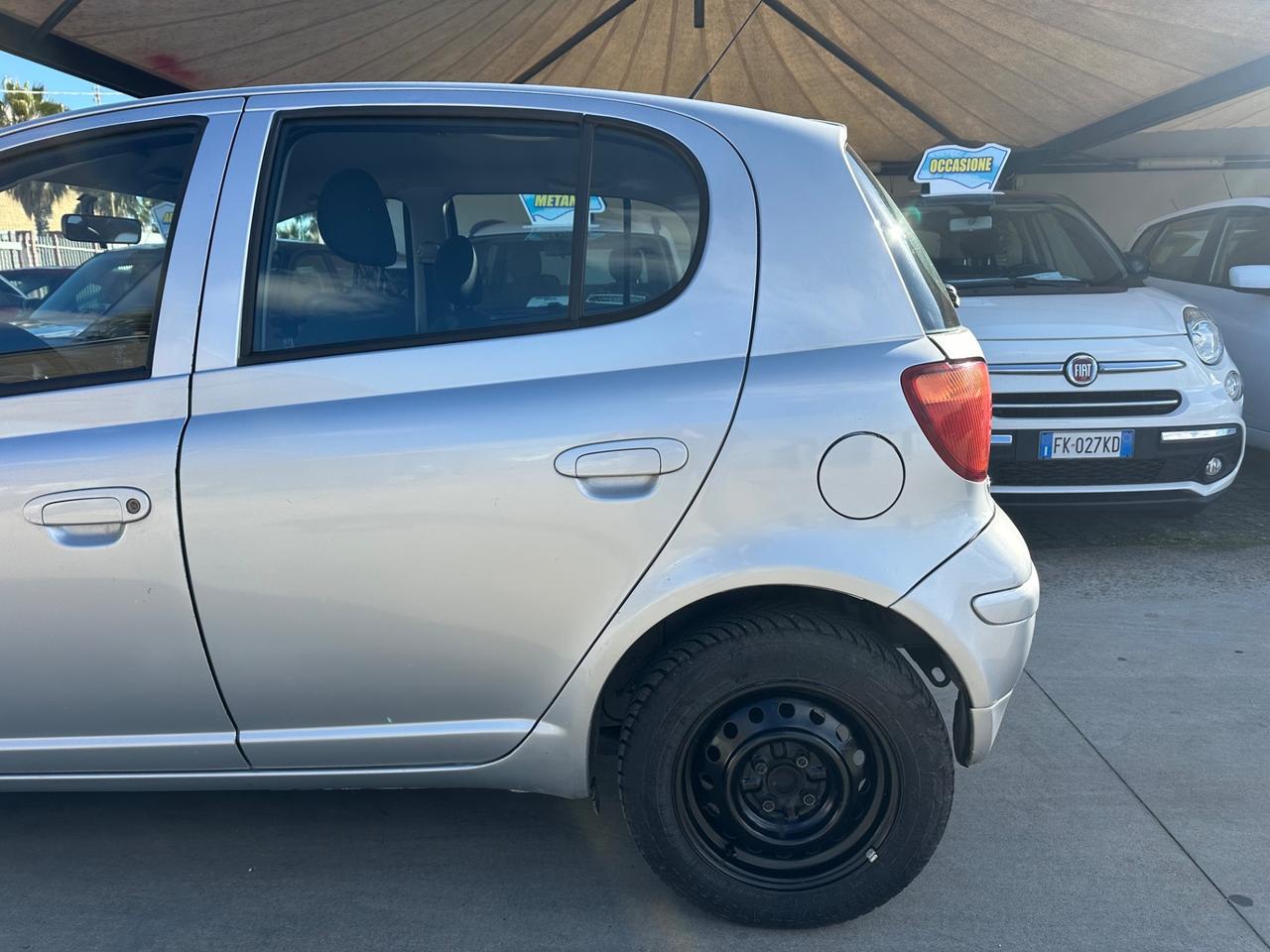 Toyota YARIS 1.0 BENZINA 2005 - SOLO 120 MILA KM