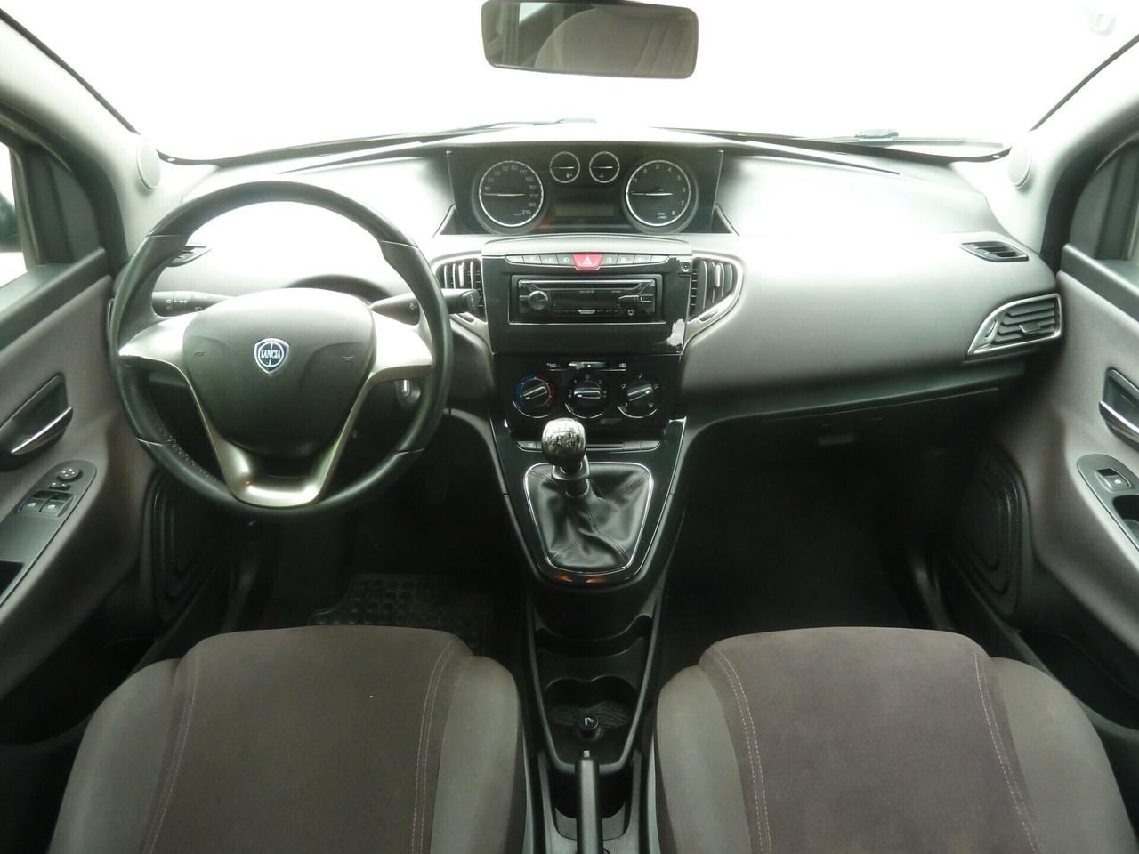 Lancia Ypsilon 1.2 69 CV 5p. GPL OK Neopatentati