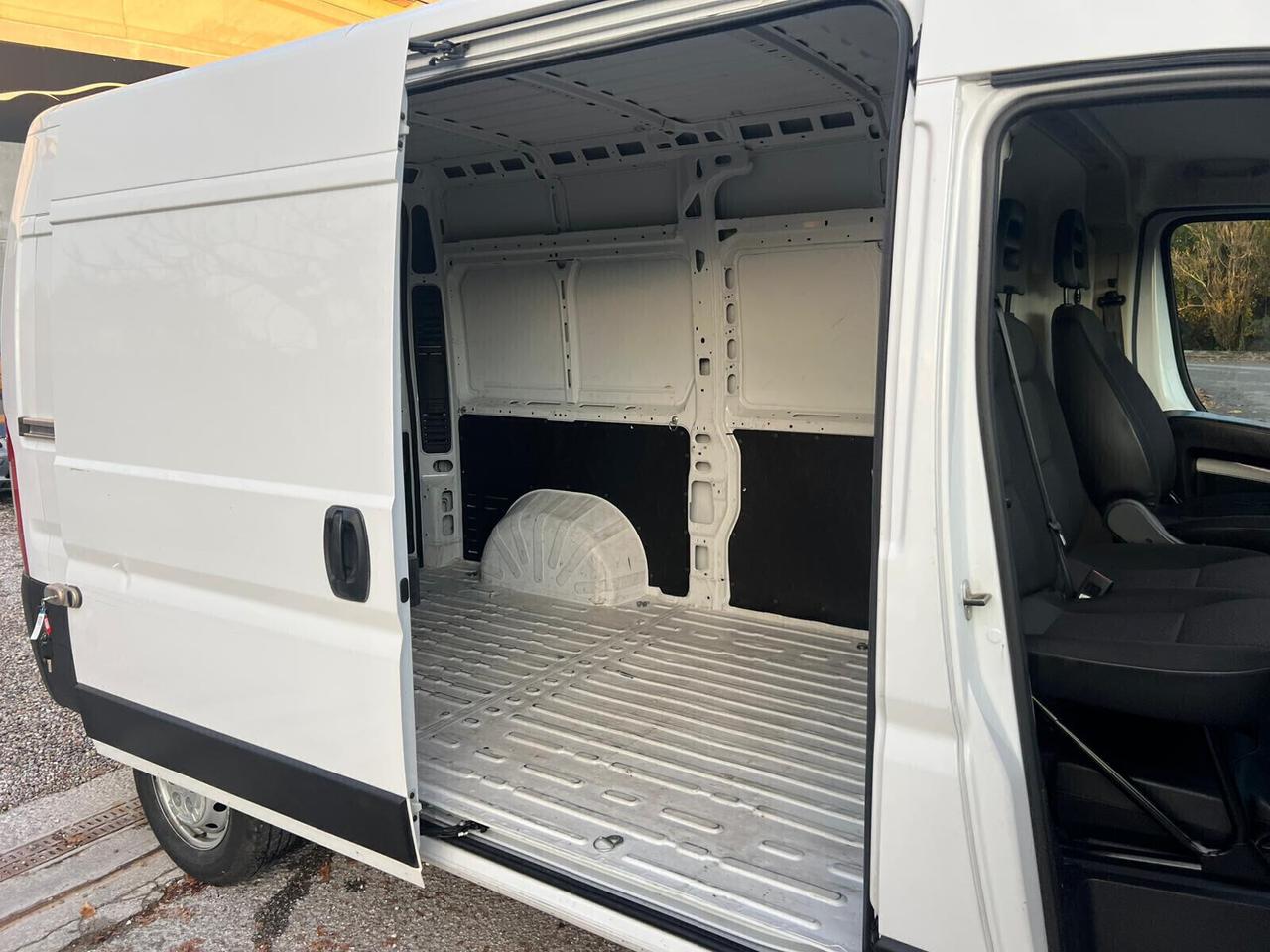 Citroen Jumper 30 BlueHDi 120 S&S PC-TN Furgone