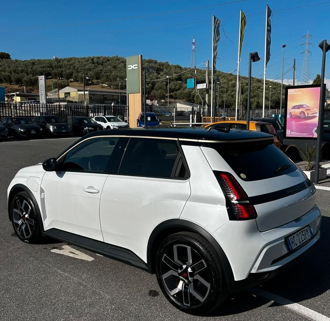 Renault 5 E-Tech Electric 120 CV Urban Range Techno