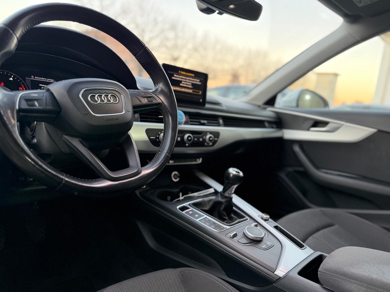 Audi A4 2.0 TDI 122 CV Business Sport