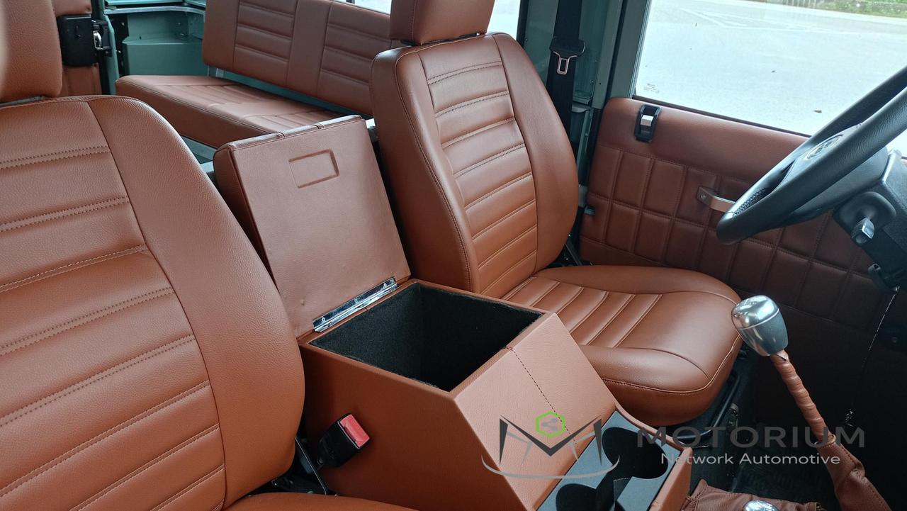 Land Rover Defender 90 2.5 Tdi 300 Heritage Style (ASI)