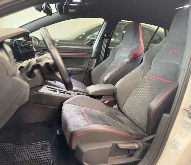 Volkswagen Golf GTI 2.0 TSI CLUBSPORT 45