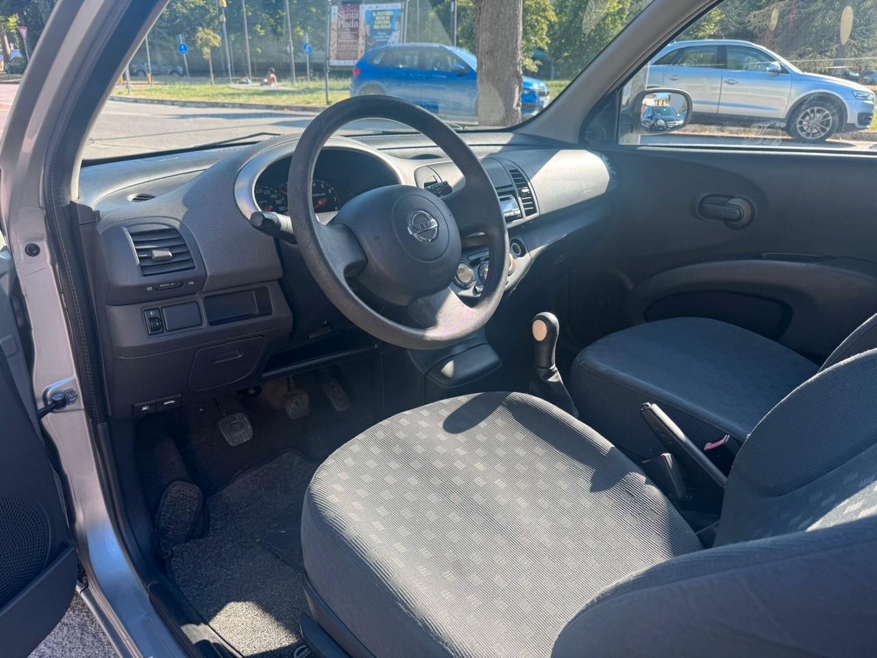 Nissan Micra 1.0 16V 3 porte Visia