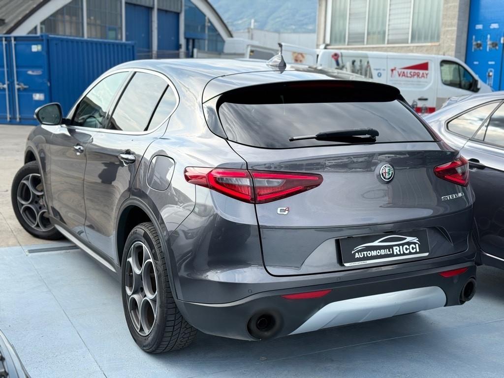 Alfa Romeo Stelvio 2.2 Turbodiesel 210 CV AT8 Q4 Executive