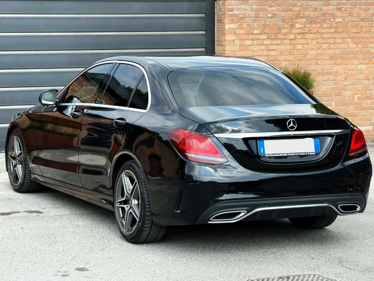 Mercedes C220d aut-AMG-199.000km-RESTYLING-Euro6-2021
