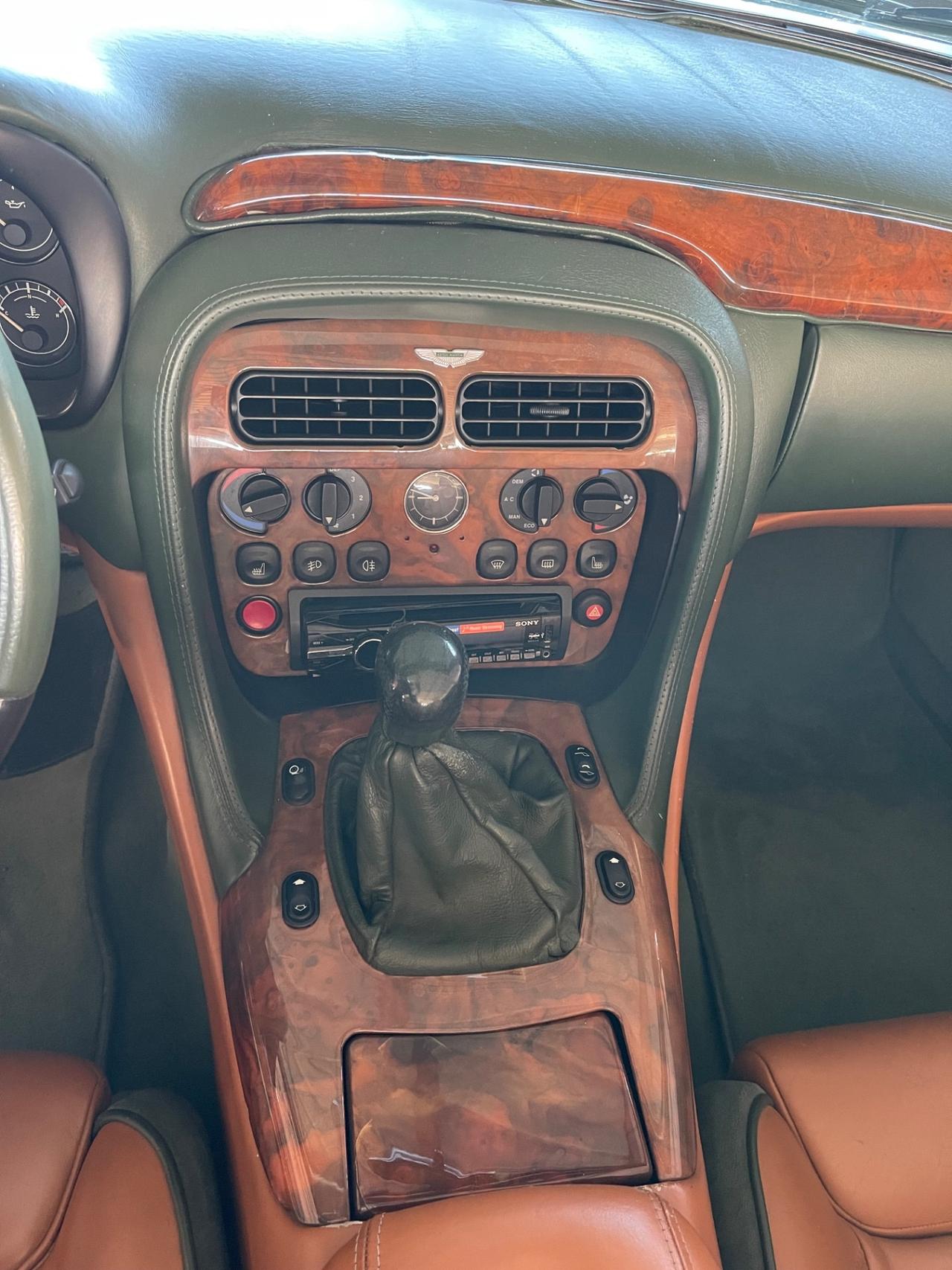 Aston Martin DB7 Vantage 6.0 V12 Manuale PERMUTE RATE