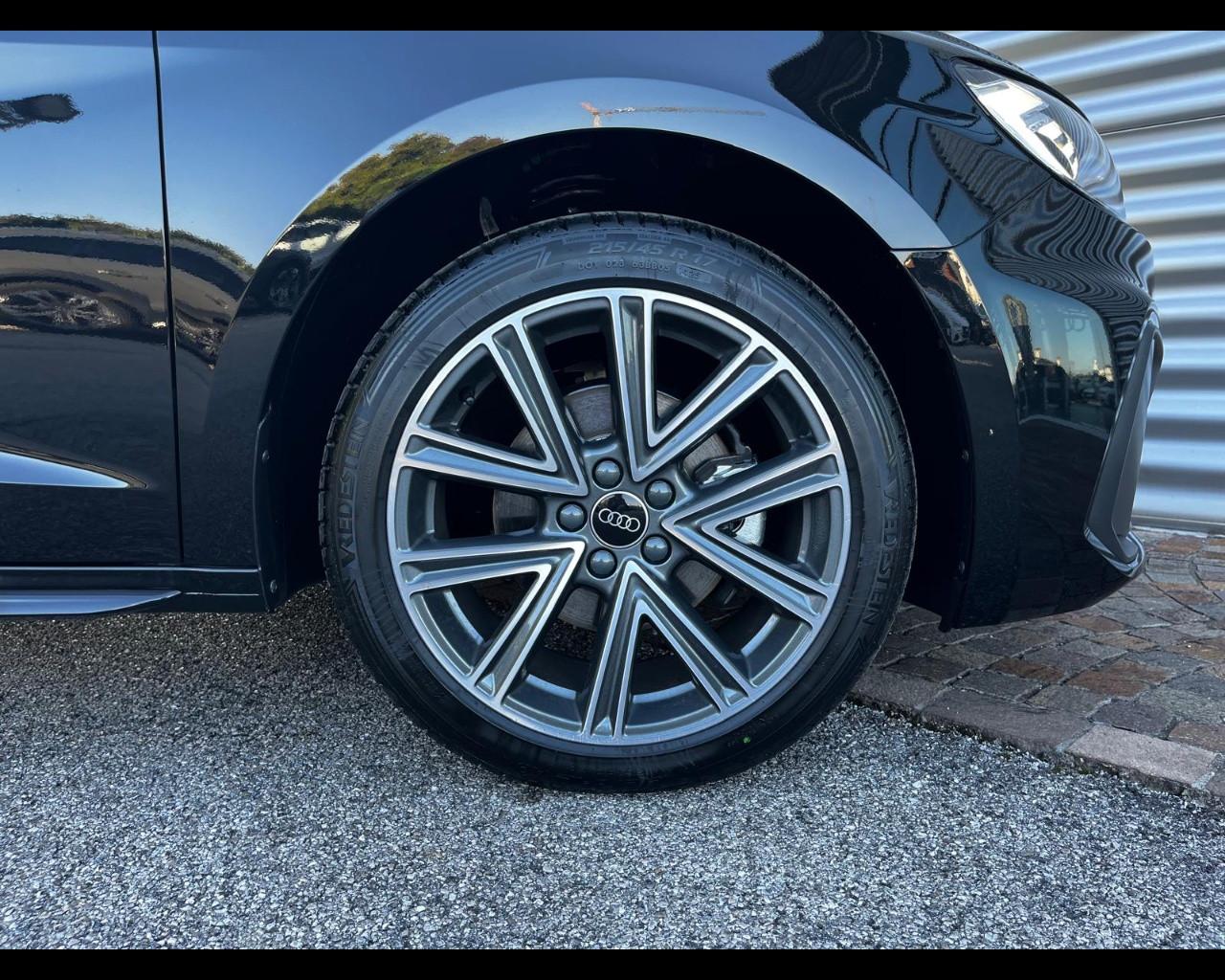 AUDI A1 SPORTBACK 30 TFSI S-TRONIC S LINE EDITION