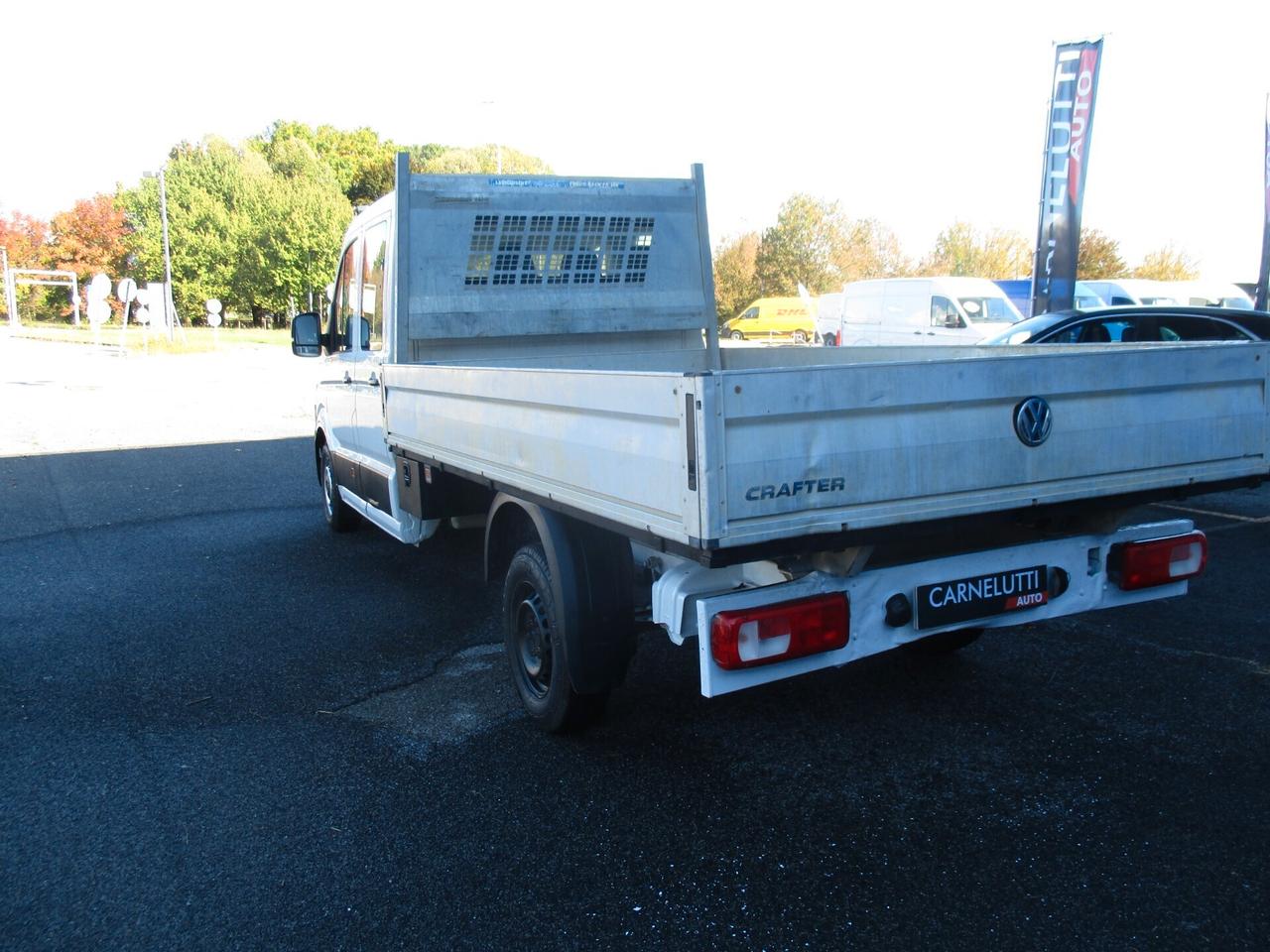 Volkswagen CRAFTER DOPPIA CABINA 7 POSTI CON CASSONE