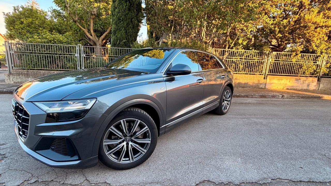 Audi Q8 50 TDI 286 CV quattro tiptronic Sport