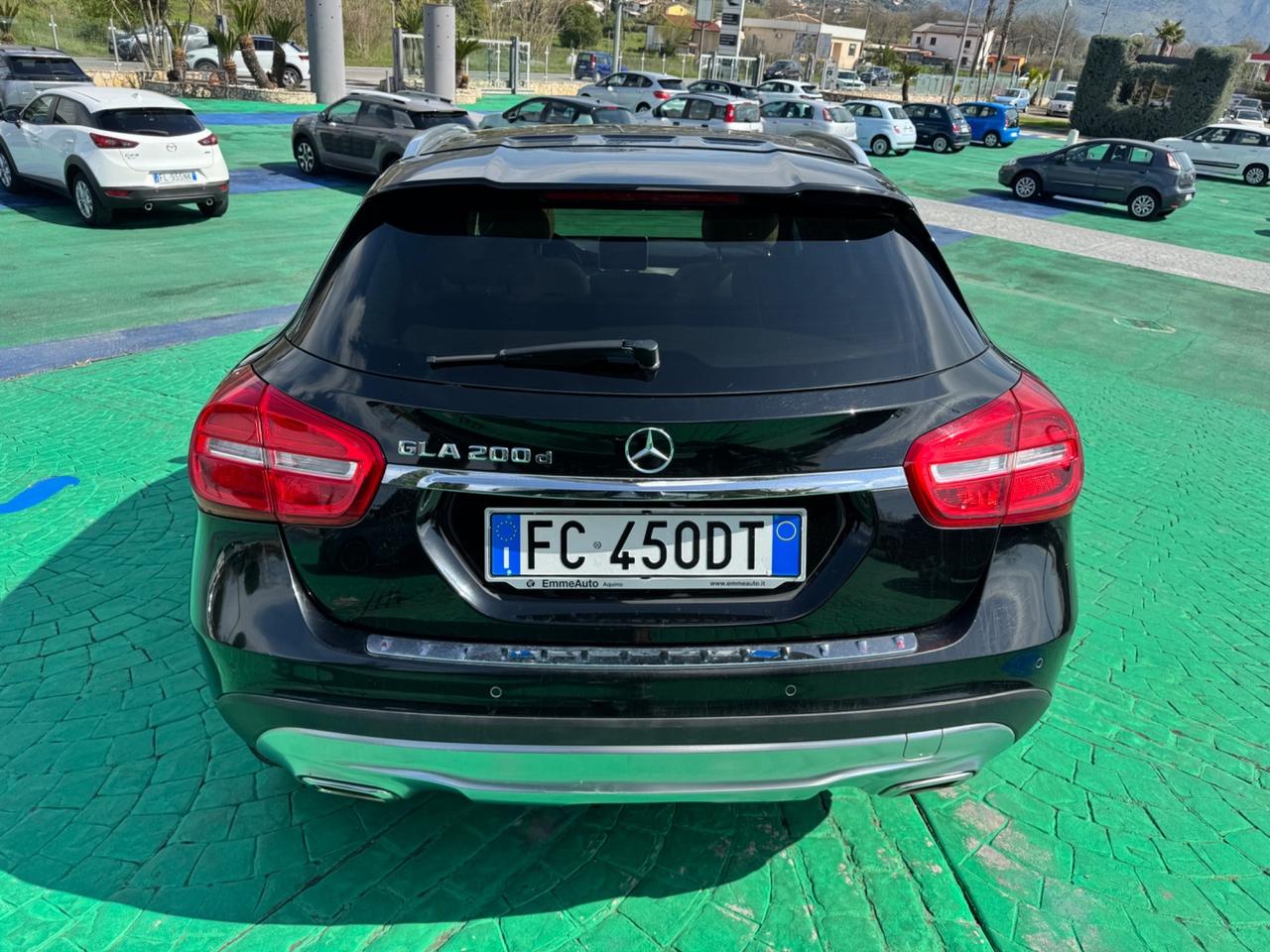 Mercedes-benz GLA 200 d Automatic Premium