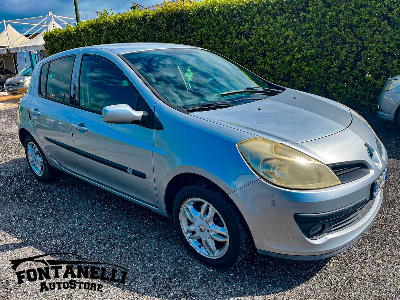 Renault Clio Storia 1.2 16V 5 porte Dynamique