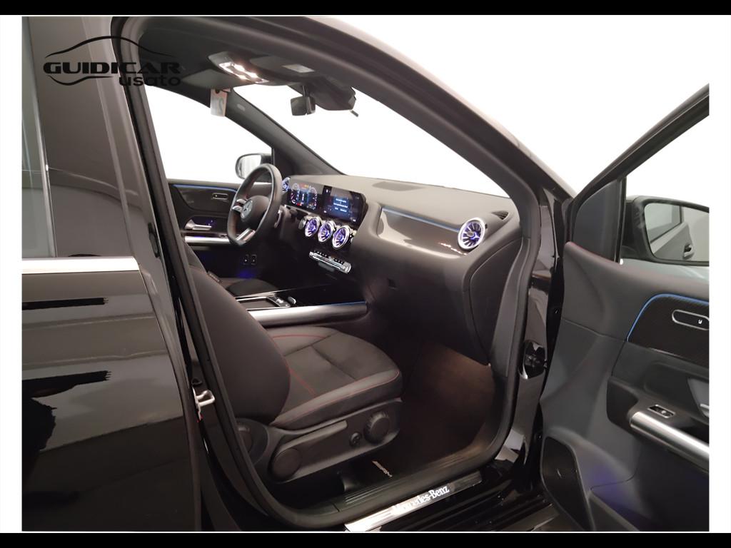 Mercedes-Benz Classe B - W247 2023 - B 250 e phev AMG Line Premium auto