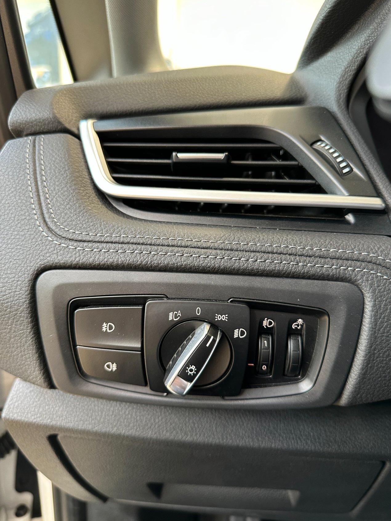 BMW 218 i Active Tourer Sport 140cv auto