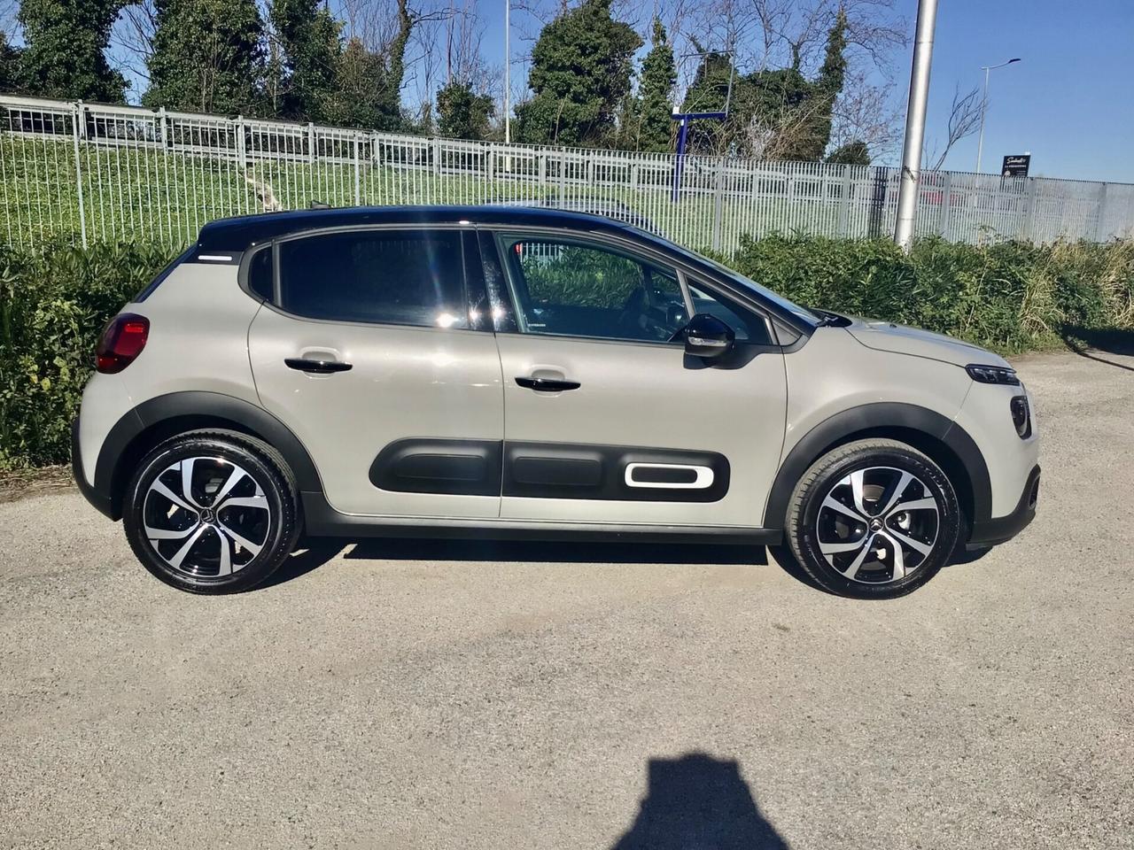 Citroen C3 83cv S&S Shine Pack CarPlay Navi