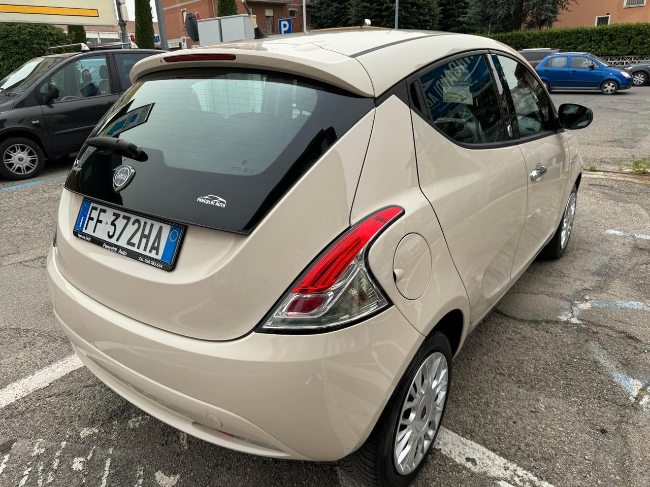 Lancia Ypsilon 1.2 69 CV 5 porte GPL Ecochic Silver,UNICO PROP.,CLIMA,BLUETOOTH,OK NEO.