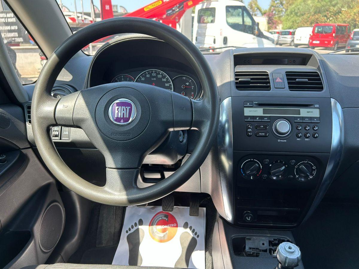 FIAT - Sedici - 1.6 4x4 Dynamic