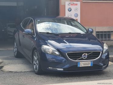 VOLVO V40 D2 1.6 Volvo Ocean Race