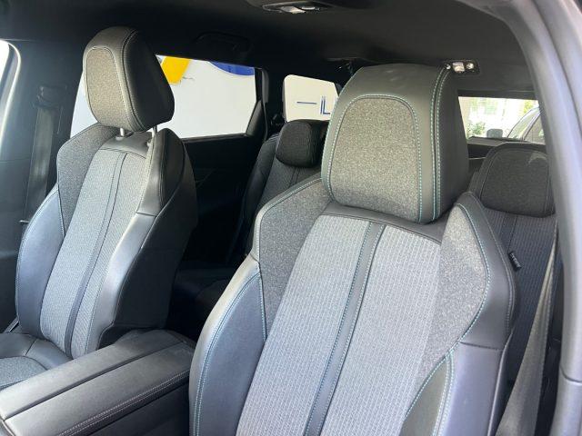 PEUGEOT 5008 BlueHDi 130 S&S EAT8 Allure Pack da?259,00 mensili