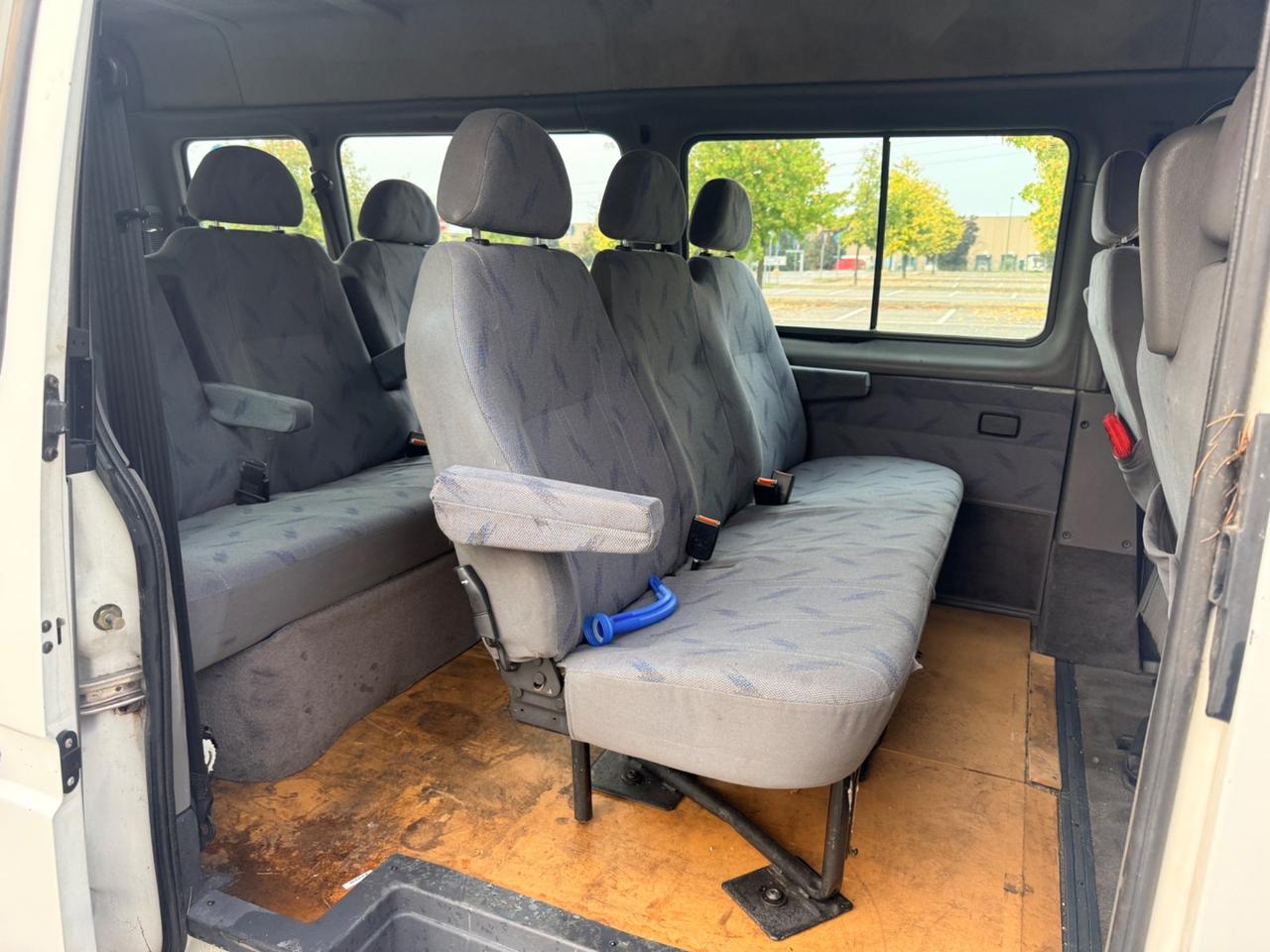 Ford Transit Tourneo Bus 2.4TD 9 POSTI
