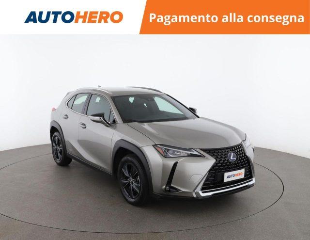 LEXUS UX Full Electric UX Hybrid Executive