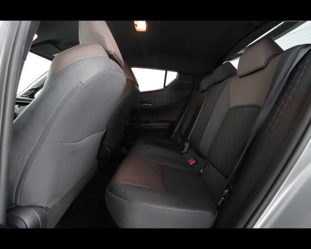 TOYOTA C-HR 1.8 Hybrid E-CVT Lounge