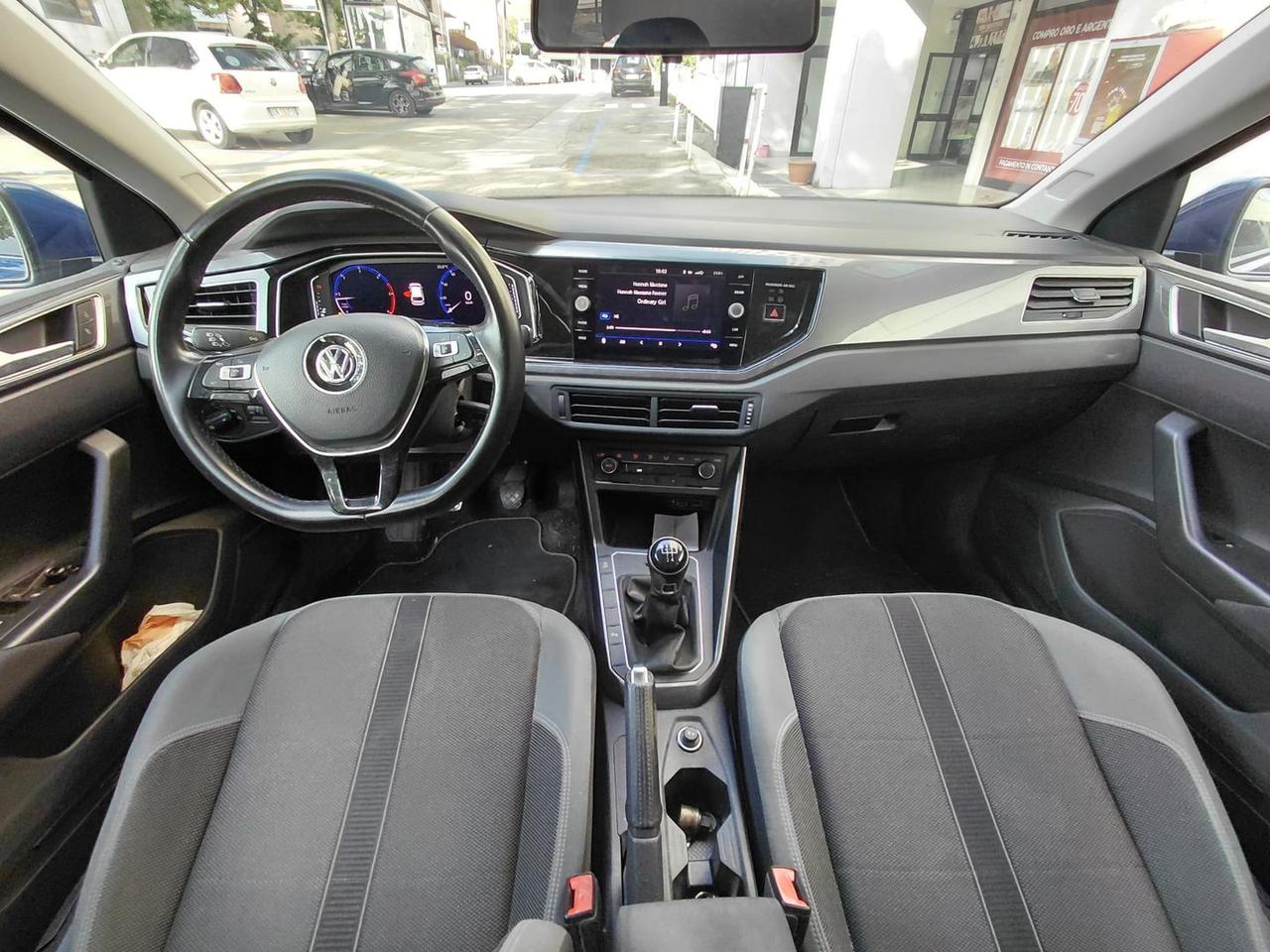 Volkswagen Polo R line 1.6 TDI #11877
