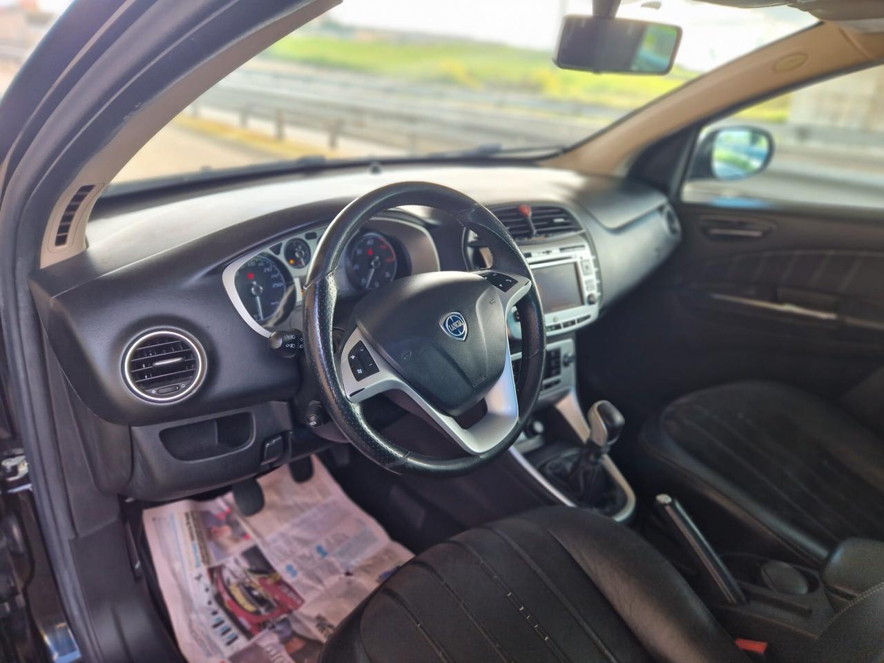 Lancia Delta 2.0 MJT DPF Platino