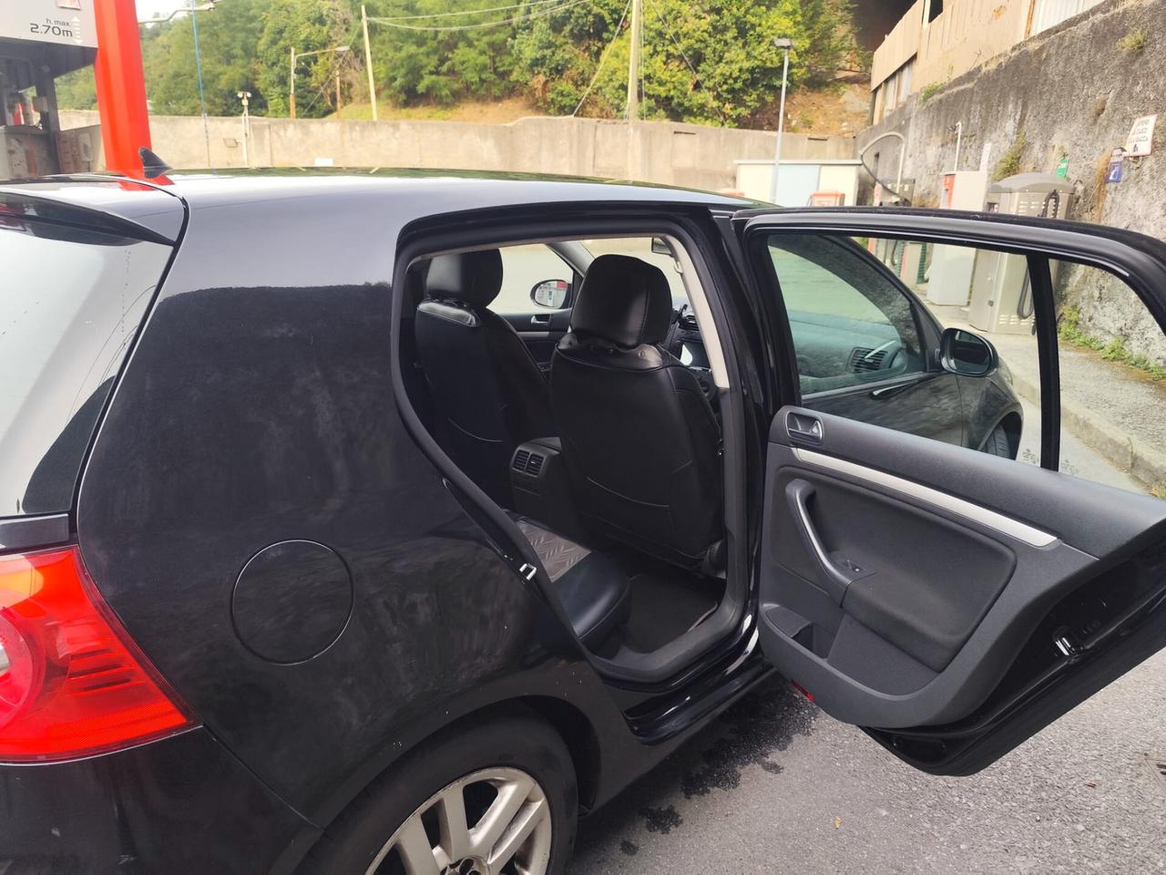 Volkswagen Golf 1.9 TDI DPF 4mot. 5p. Comforline