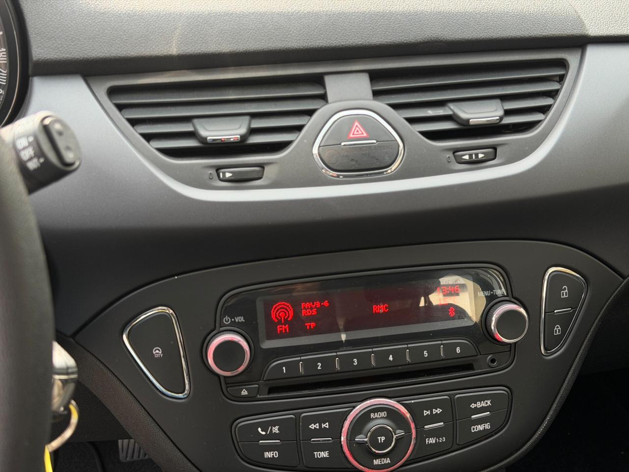 OPEL CORSA 1.4cc 90Cv Benzina Manuale Gancio Traino