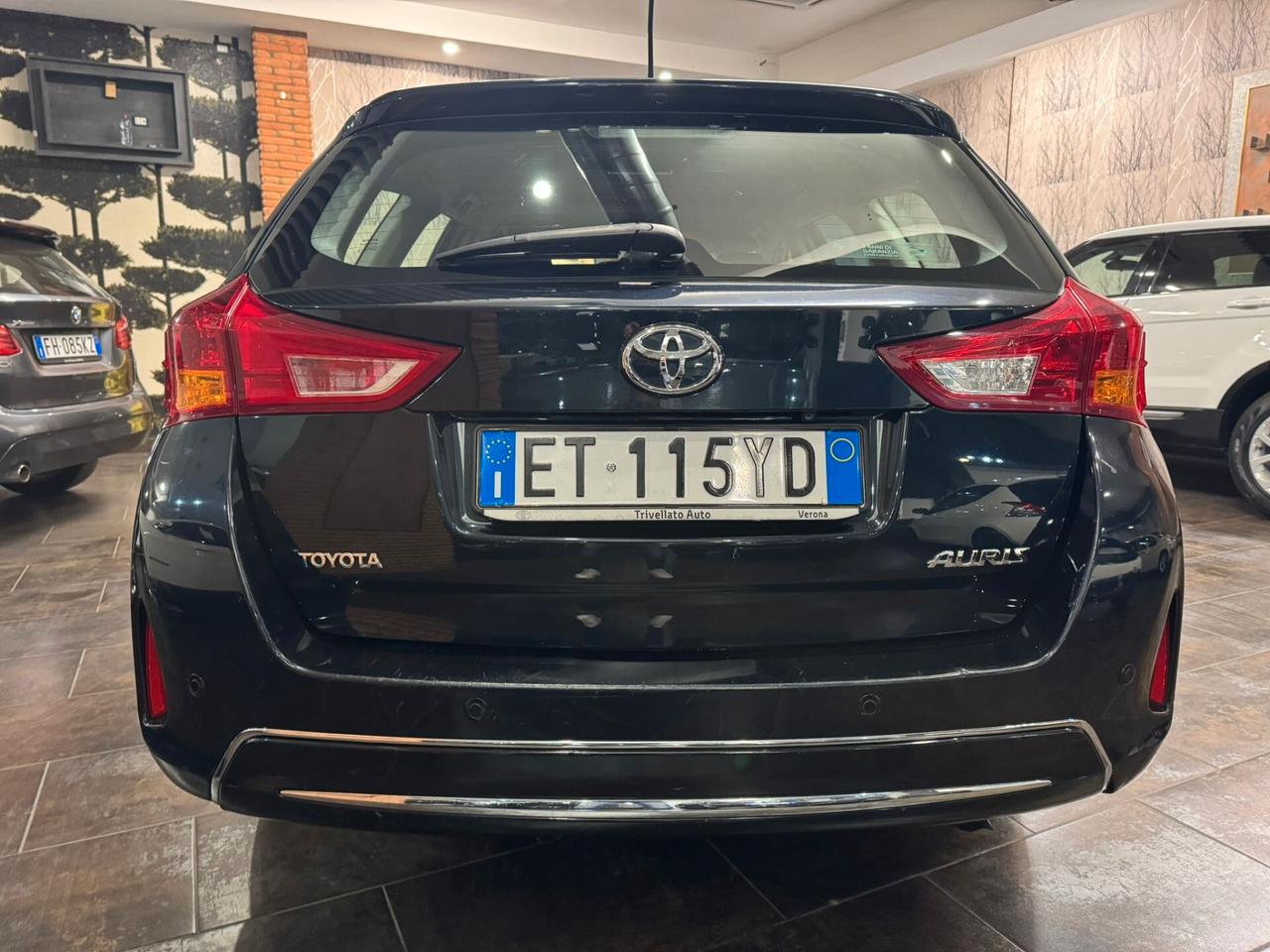 Toyota Auris Touring Sports 1.4 D-4D Lounge