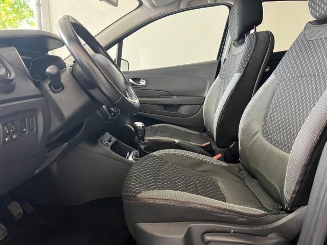 RENAULT Captur dCi 8V 90 CV EDC Start&Stop Energy Intens