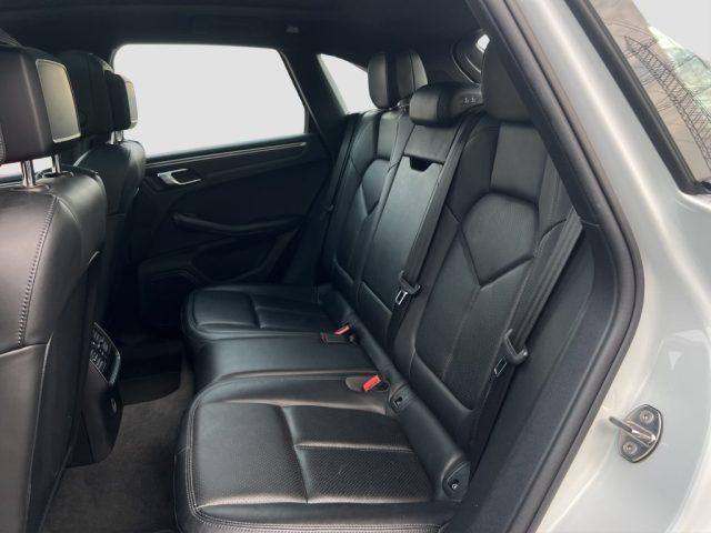 PORSCHE Macan Macan 2.0