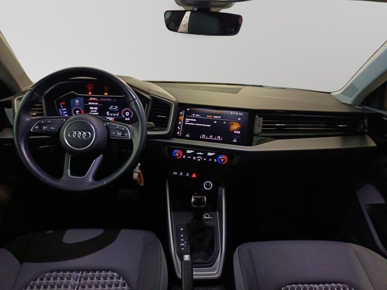 AUDI A1 2ª serie - A1 citycarver 30 TFSI S tronic Admired