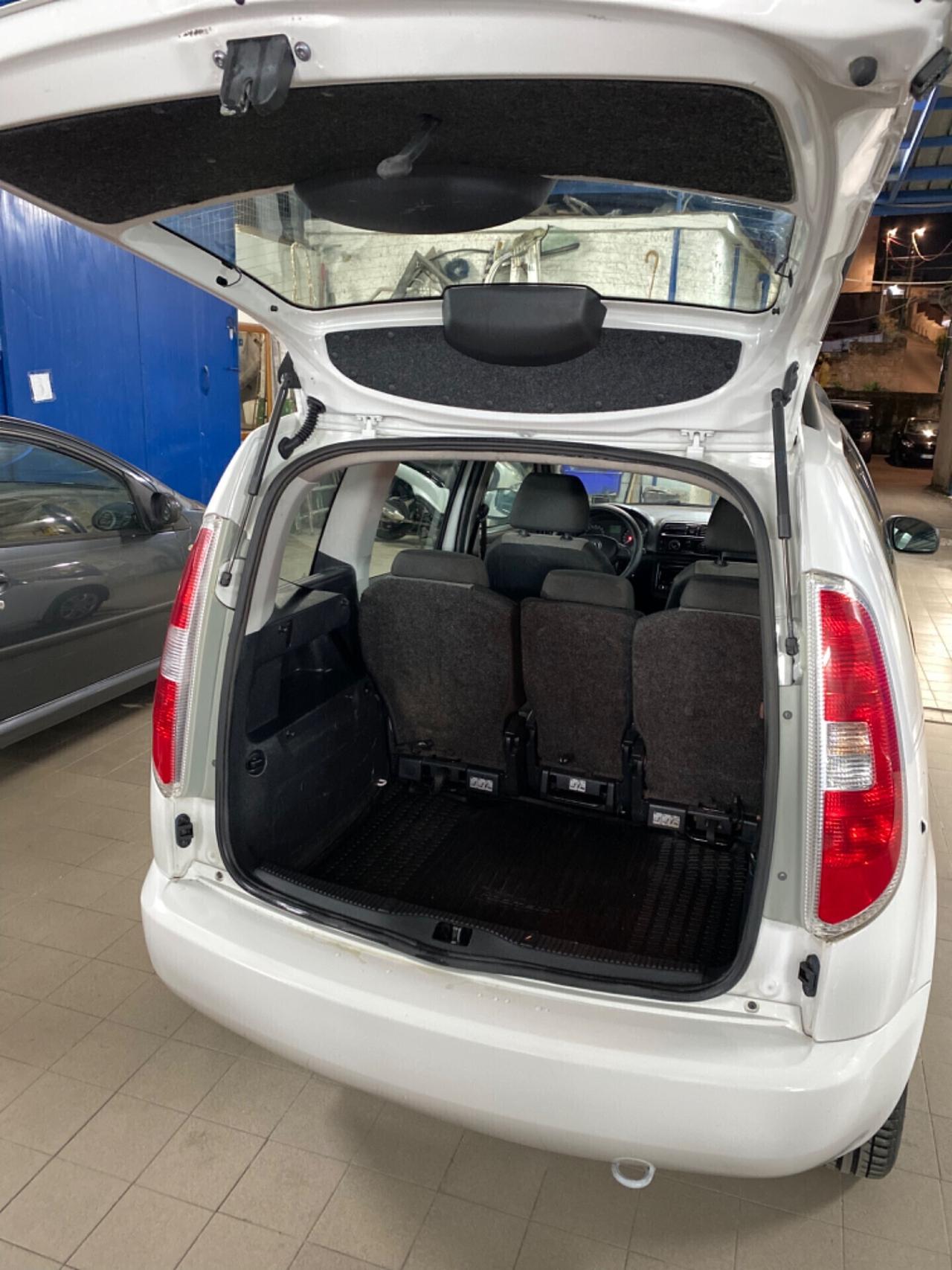 Skoda Roomster 1.2 tdi 75CV Ambition 2014