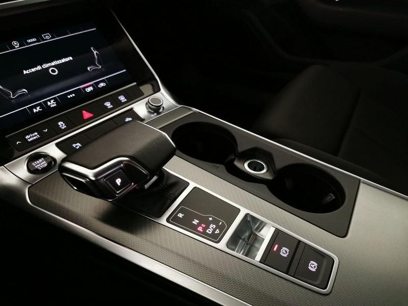 Audi A6 Avant 40 2.0 tdi mhev Business quattro s-tronic