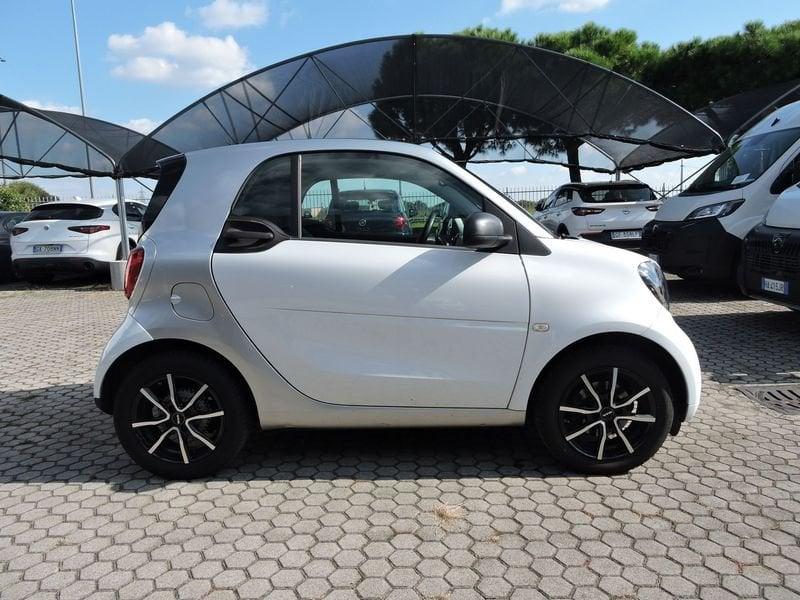 smart fortwo fortwo 70 1.0 twinamic Passion