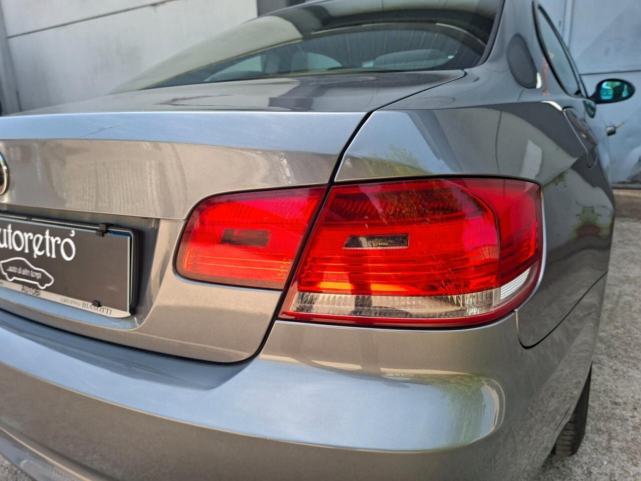 BMW 320i coupé E92 170 cv