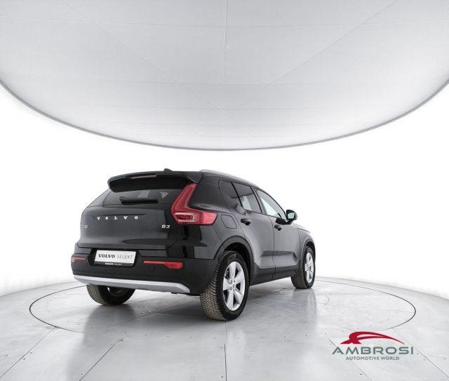 VOLVO XC40 XC40 2.0 b3 Core auto